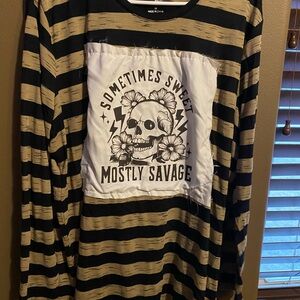 Hand designed women’s long sleeve shirt, size 3X